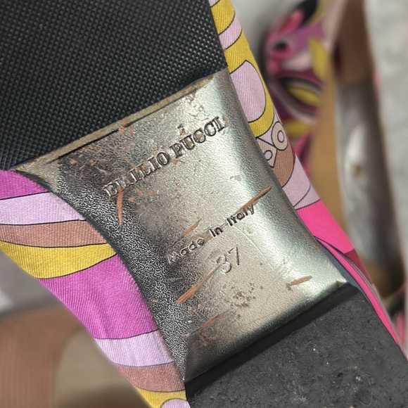 Emilio Pucci Pink and Purple Multi Color Patterned Flats 37 - Picture 4 of 10